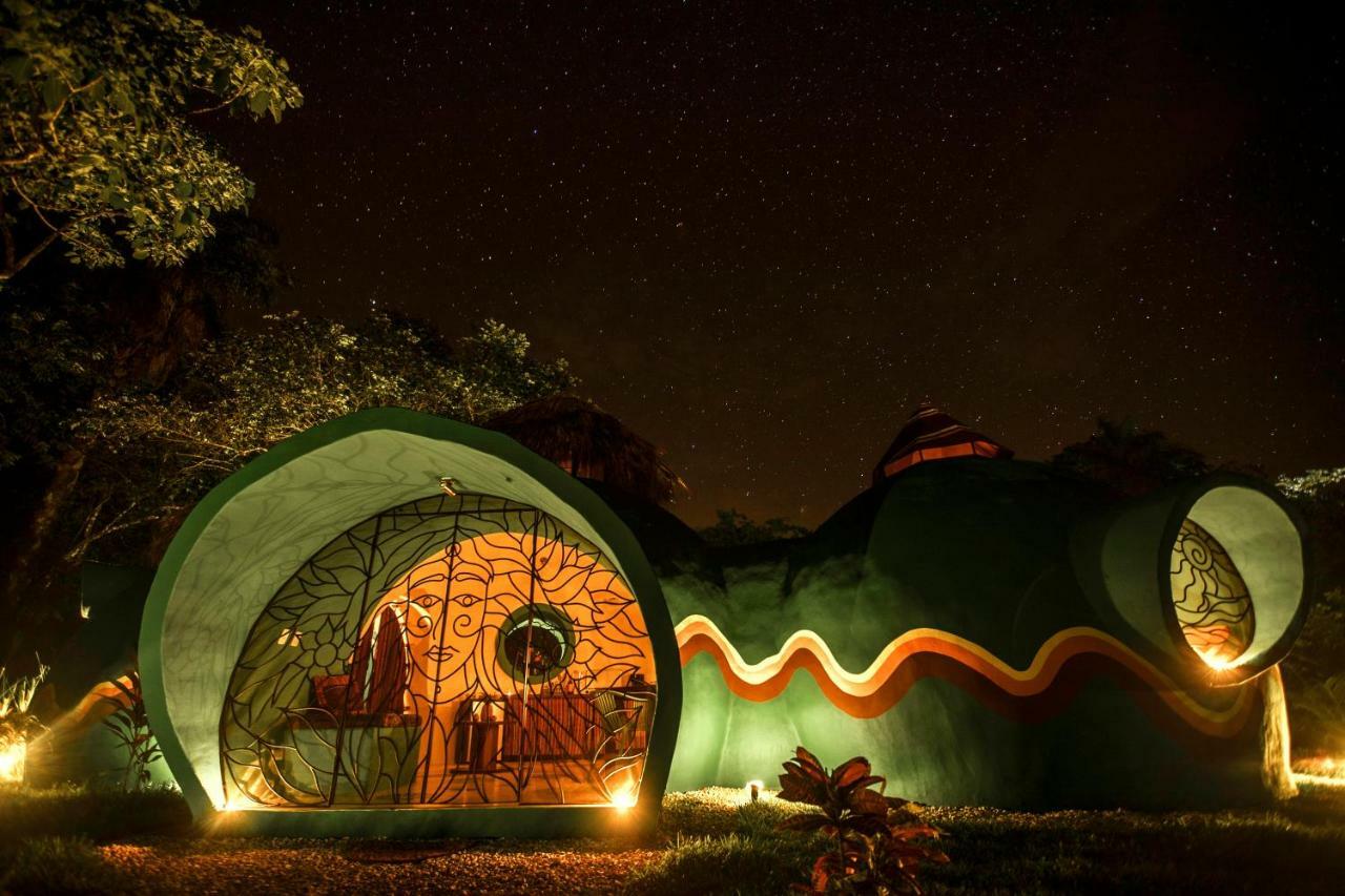 Green Moon Lodge Монтесума Екстер'єр фото